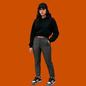 ✨ Calvin Klein Pull-On Plaid Slim Dress Pants – Size 8 | Flattering & Comfy ✨